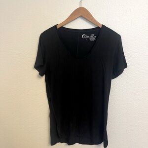 Zyia black scoop neck workout top with side slits size large